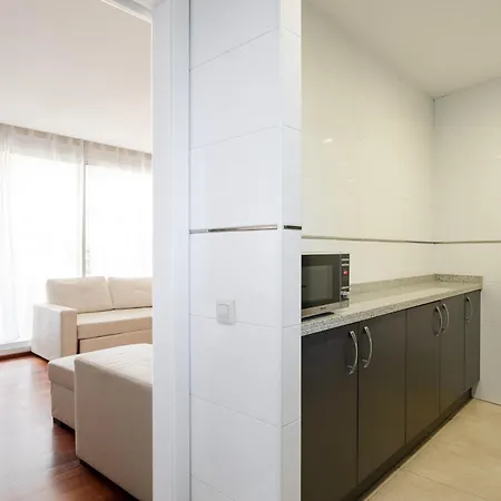 Ab Diagonal Apartment Sant Adria de Besos