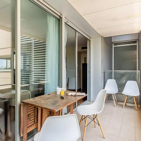 Apartment Ab Diagonal *